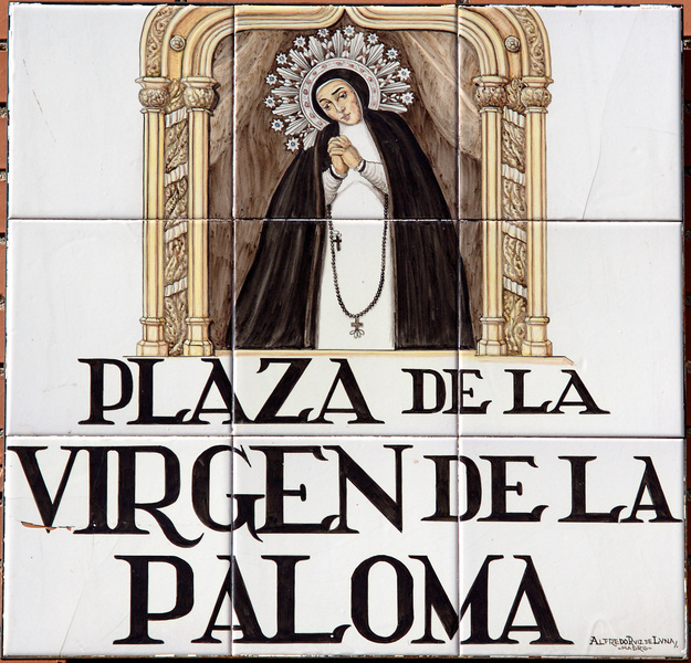 Plaza de la Virgen de la Paloma